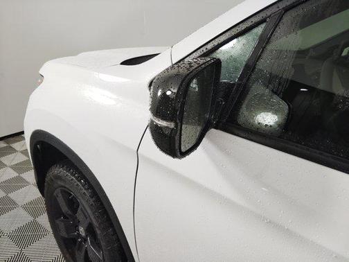 2025 Honda Ridgeline Black