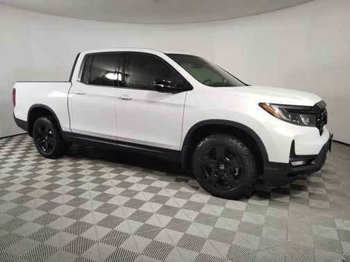 2025 Honda Ridgeline Black