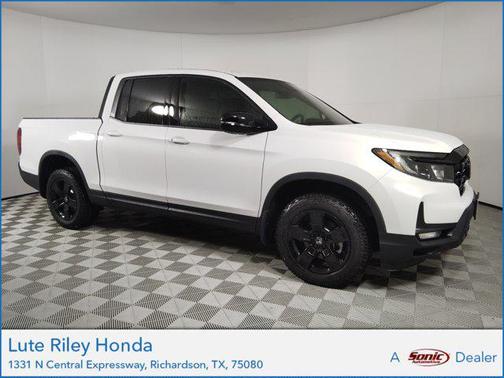 2025 Honda Ridgeline Black