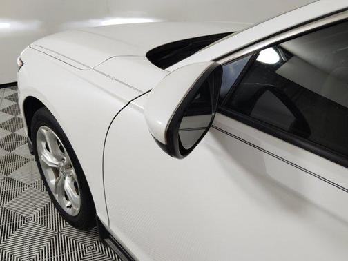 2023 Honda Accord LX 1.5T