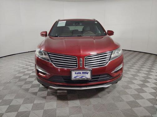 2015 Lincoln MKC Base