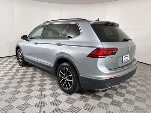 Pyrite Silver Metallic 2021 Volkswagen Tiguan 2.0T SE