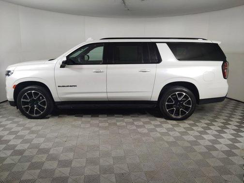 2021 Chevrolet Suburban RST
