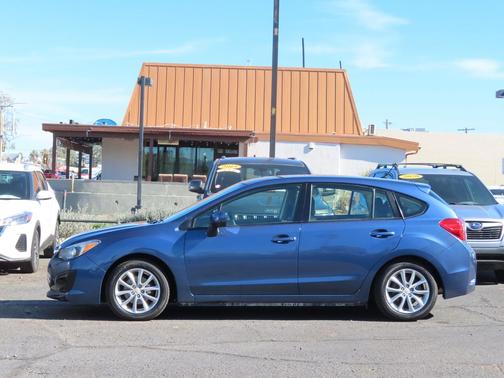 2013 Subaru Impreza 2.0i Premium