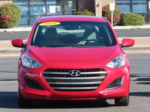 2016 Hyundai Elantra GT Base