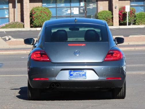 2012 Volkswagen Beetle 2.5L