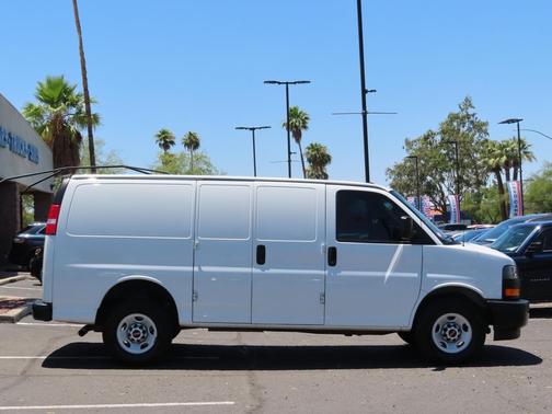 Summit White 2019 GMC Savana 2500 Work Van