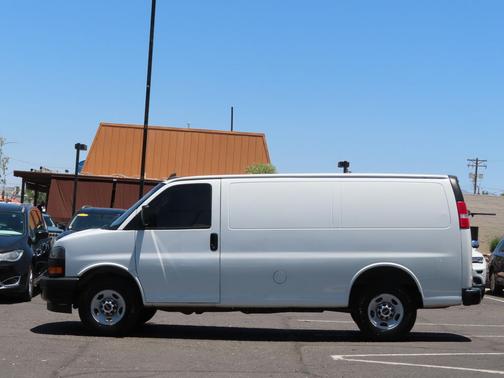 Summit White 2019 GMC Savana 2500 Work Van