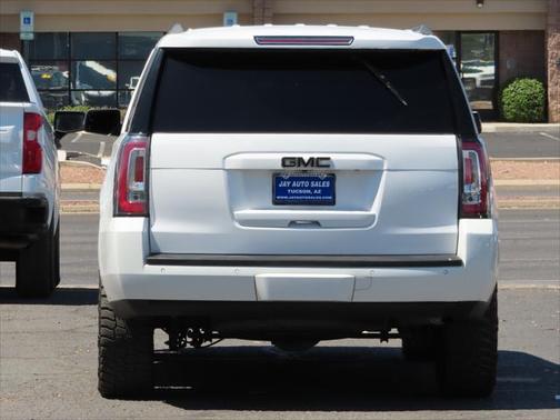 2017 GMC Yukon SLE