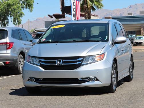 Alabaster Silver Metallic 2015 Honda Odyssey Touring Elite