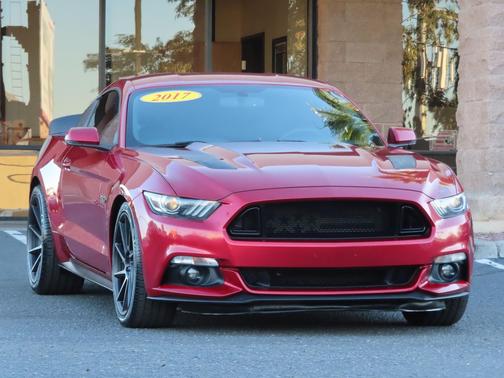 2017 Ford Mustang GT Premium
