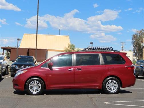 2015 Toyota Sienna XLE