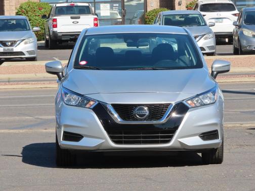 2021 Nissan Versa 1.6 SV