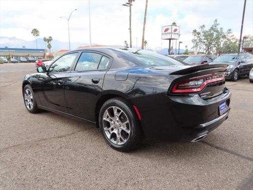 2016 Dodge Charger SXT
