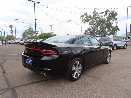 2016 Dodge Charger SXT