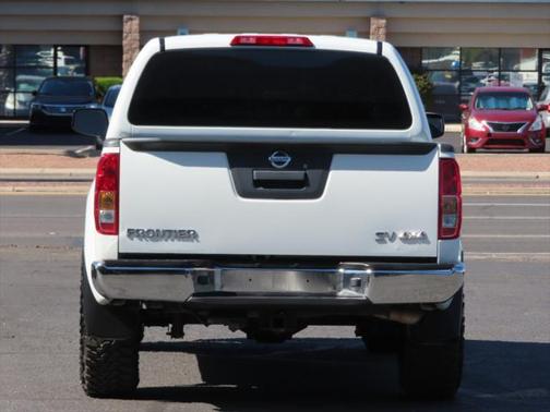 2016 Nissan Frontier SV