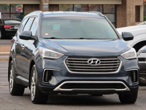 2018 Hyundai SANTA FE SE