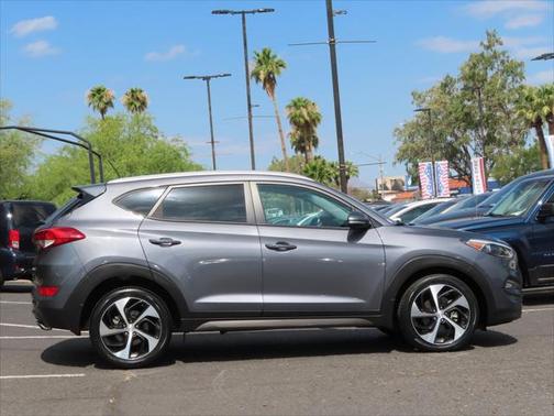 2016 Hyundai TUCSON Sport