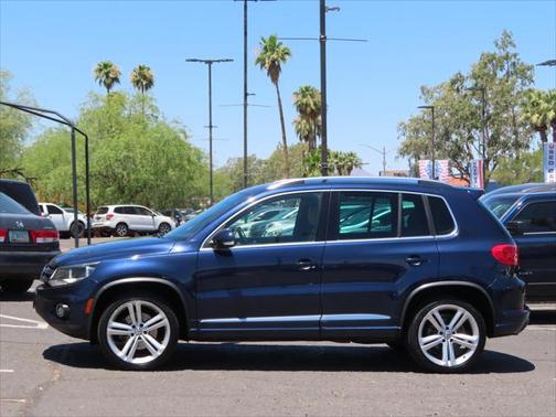 2016 Volkswagen Tiguan R-Line