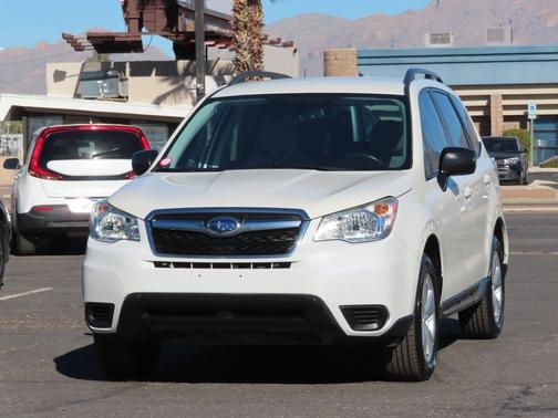 2016 Subaru Forester 2.5i