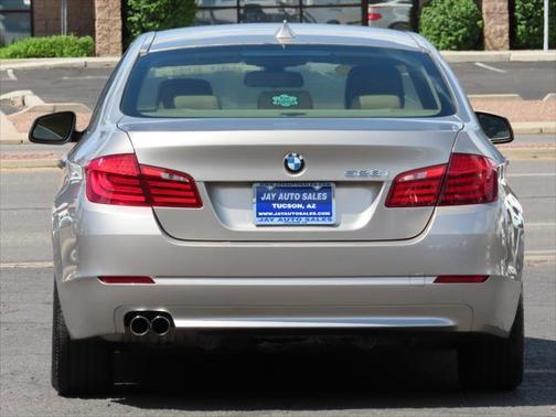 2011 BMW 528 4dr Sdn 528i