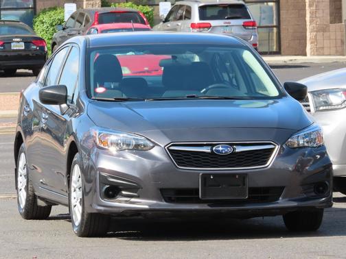 2019 Subaru Impreza 2.0i