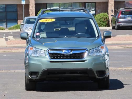 Jasmine Green Metallic 2015 Subaru Forester 2.5i Premium