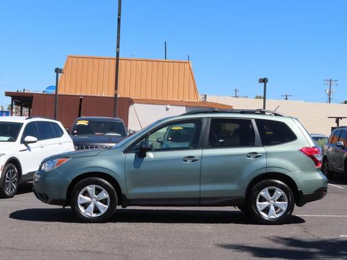 Jasmine Green Metallic 2015 Subaru Forester 2.5i Premium