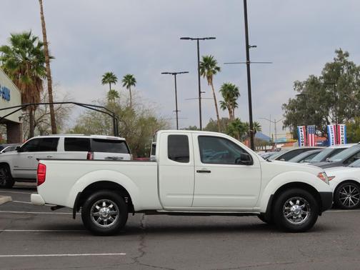 2019 Nissan Frontier S