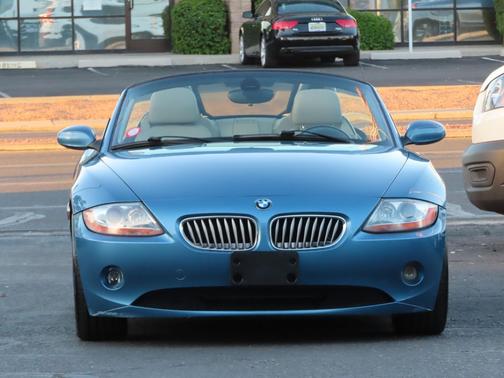 2003 BMW Z4 3.0i Roadster