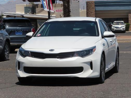 Snow White Pearl 2017 Kia Optima Hybrid EX