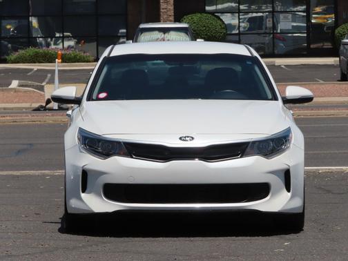 Snow White Pearl 2017 Kia Optima Hybrid EX