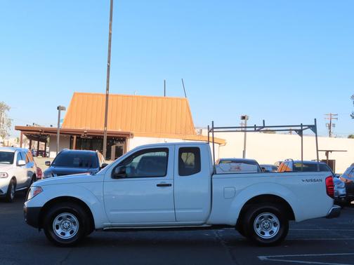 2016 Nissan Frontier S