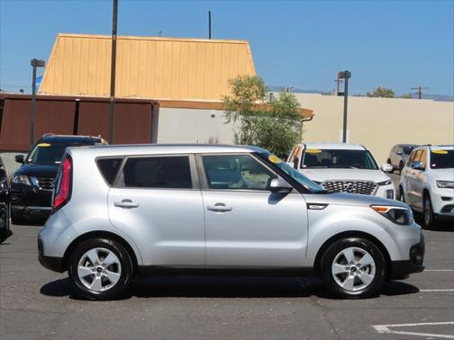 2019 Kia Soul Base