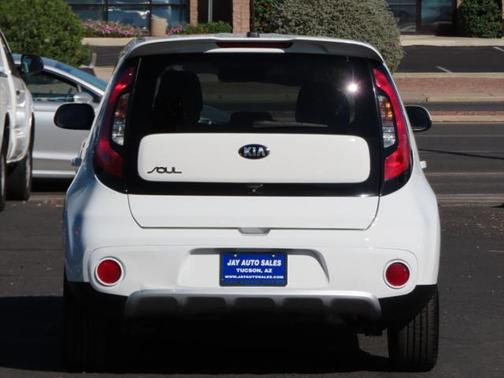2018 Kia Soul +