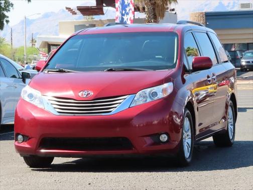 2015 Toyota Sienna XLE