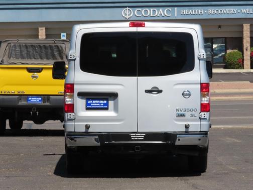 2015 Nissan NV Passenger NV3500 HD SL V8