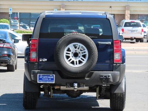 2008 Hummer H3 Base