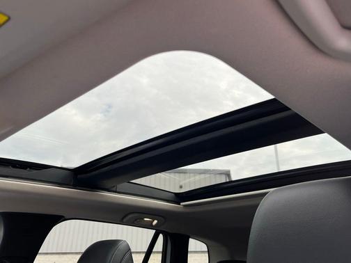 2023 Mazda CX-50 2.5 S Preferred Plus Package