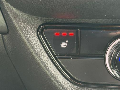 Urban Gray Pearl 2023 Honda HR-V AWD Sport