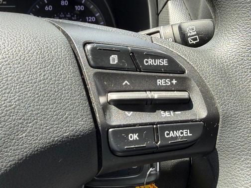 Ultra Black 2021 Hyundai KONA SE