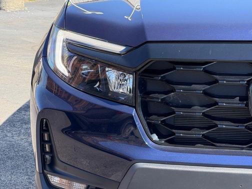 2023 Honda Passport AWD Elite