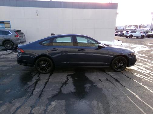 2025 Honda Accord Sport SE 1.5T