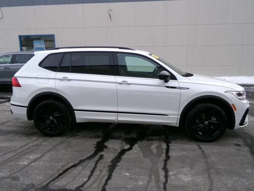 2024 Volkswagen Tiguan 2.0T SE R-Line Black 4MOTION