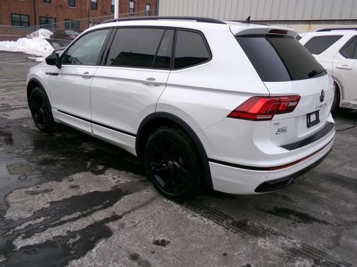 2024 Volkswagen Tiguan 2.0T SE R-Line Black 4MOTION