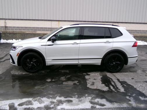 2024 Volkswagen Tiguan 2.0T SE R-Line Black 4MOTION