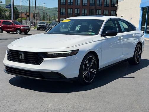 Platinum White Pearl 2023 Honda Accord Hybrid Sport