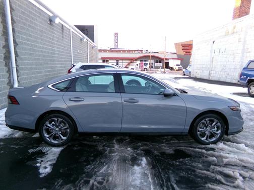 2025 Honda Accord Hybrid EX-L