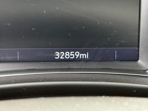 Sterling Metallic 2023 GMC Terrain SLT