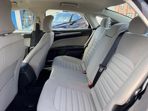 2018 Ford Fusion Hybrid S